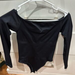 Shoulder compression bodysuit size small